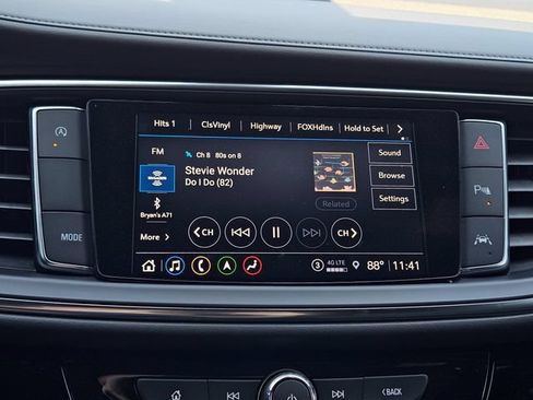 Used 2023 Buick Enclave Avenir w/ Avenir Technology Package FWD image 16