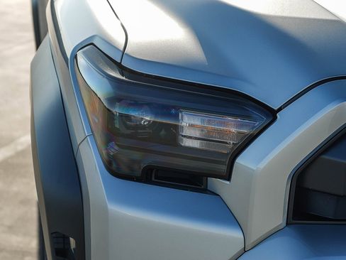 New 2026 Toyota 4Runner SR5 image 9