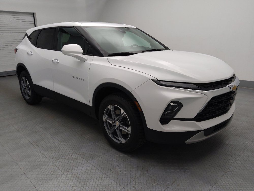 Used 2024 Chevrolet Blazer LT w/ Driver Confidence Package FWD image 13