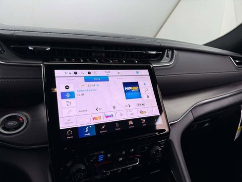 New 2025 Jeep Grand Cherokee L Overland image 35