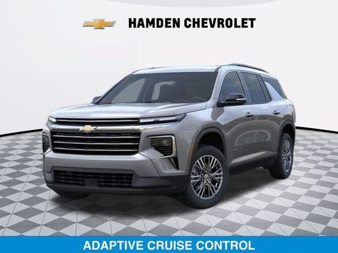 New 2026 Chevrolet Traverse LT w/ Driver Confidence Package AWD/4WD image 8