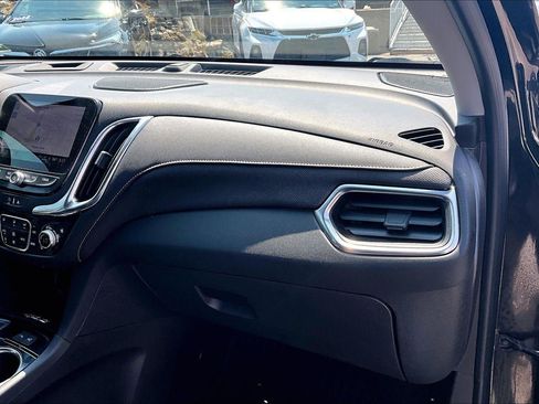 Used 2024 Chevrolet Equinox Premier AWD/4WD image 14