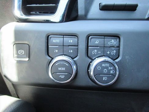 Used 2024 GMC Sierra 1500 Denali w/ Denali Reserve Package AWD/4WD image 21