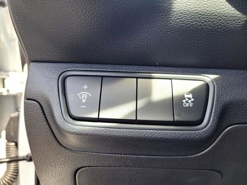 Used 2023 Kia Forte LXS FWD image 14