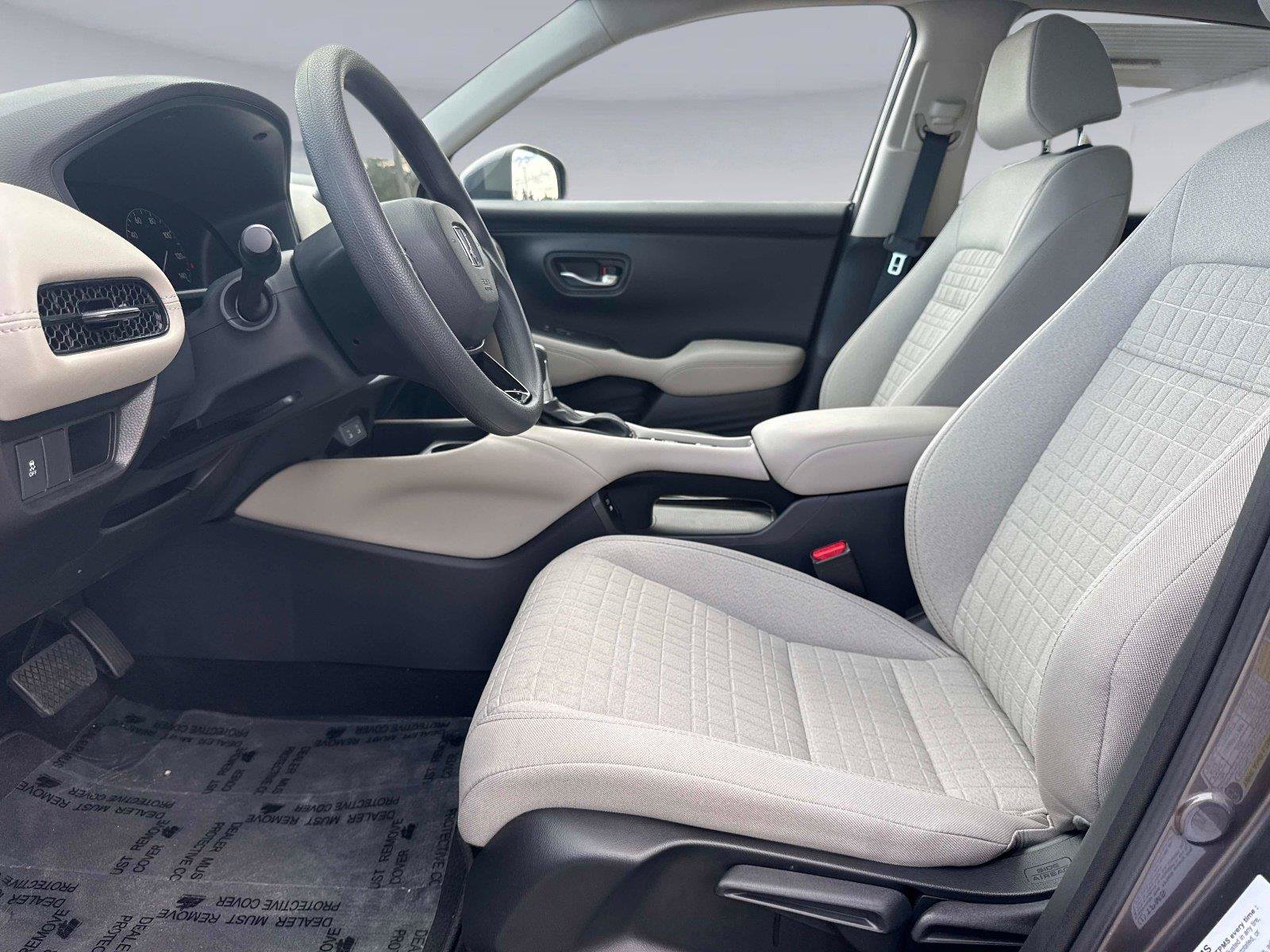 Certified 2026 Honda HR-V LX image 18