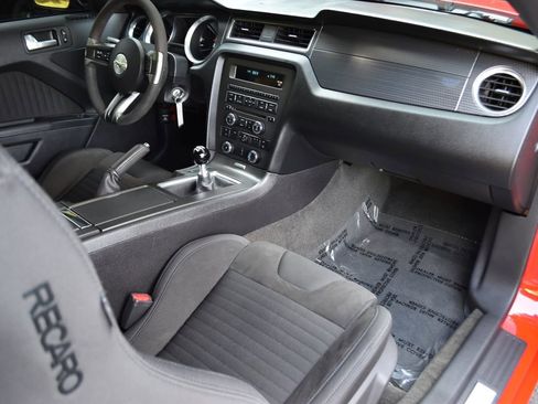 Used 2013 Ford Mustang Boss 302 w/ Boss 302 Accessory Pkg image 20