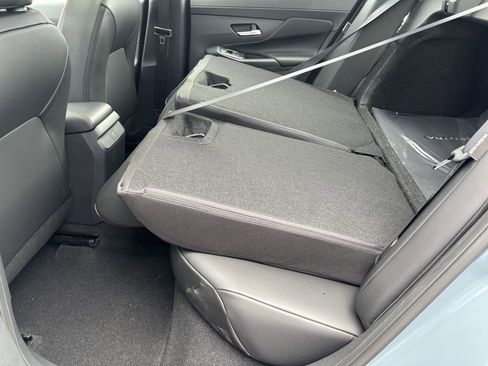 New 2026 Nissan Sentra SR w/ SR Premium Package FWD image 27