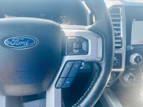 Used 2016 Ford F150 Lariat w/ Equipment Group 502A Luxury AWD/4WD image 24