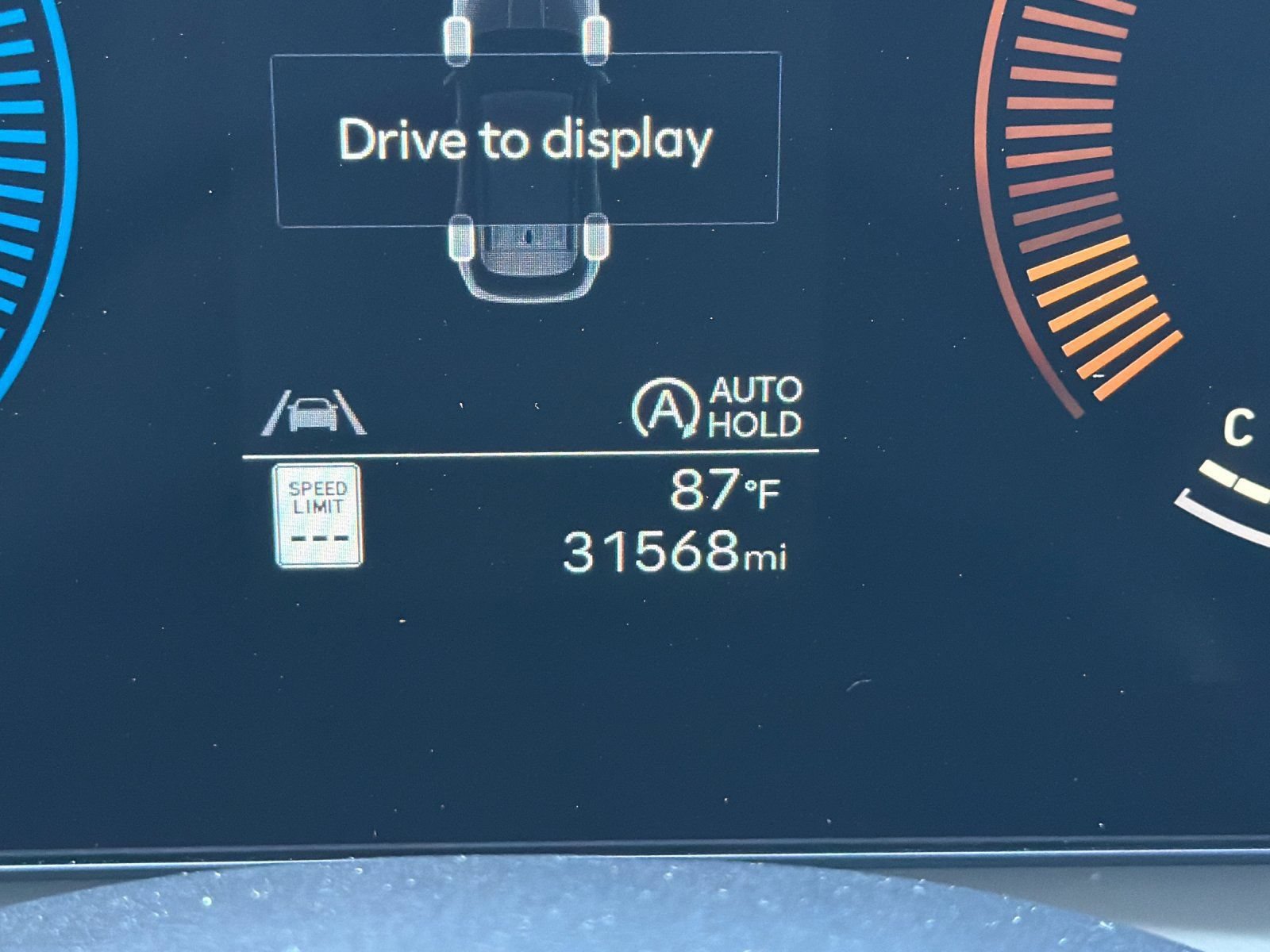 Used 2025 Hyundai Tucson SEL FWD image 24