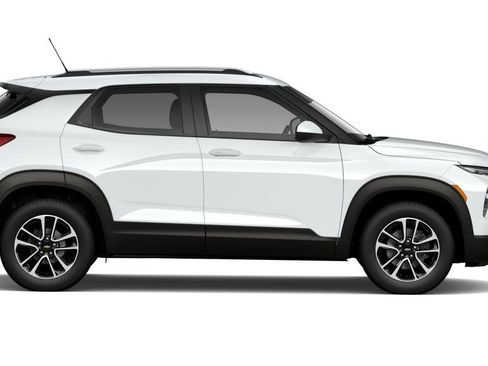 New 2026 Chevrolet TrailBlazer LT w/ Convenience Package image 3