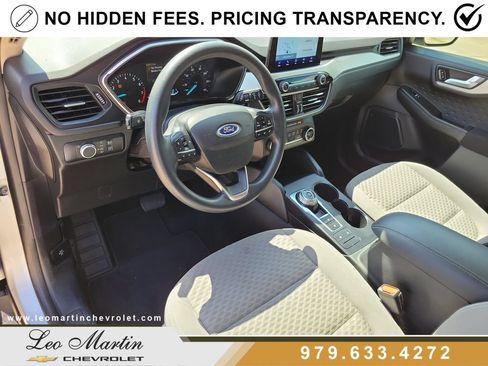 Used 2020 Ford Escape SE FWD image 15