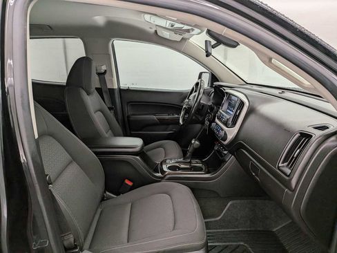 Used 2017 GMC Canyon SLE w/ Nightfall Edition image 23