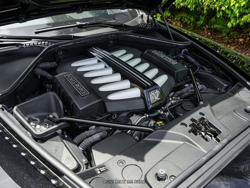 Used 2019 Rolls-Royce Dawn RWD image 24