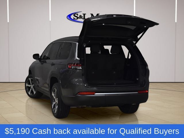 New 2026 Jeep Grand Cherokee L Limited w/ Trailer Tow Package AWD/4WD image 11
