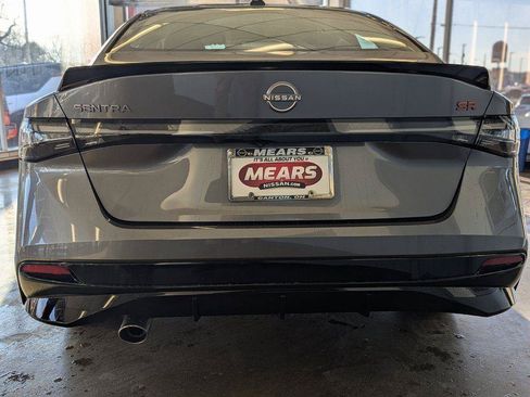 New 2026 Nissan Sentra SR w/ Floor Mat Package FWD image 10