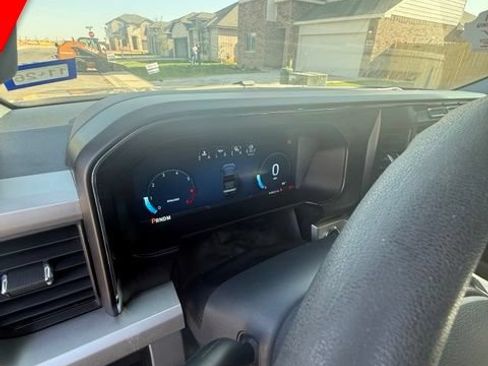 Used 2024 Ford F250 XLT w/ XLT Premium Package AWD/4WD image 4