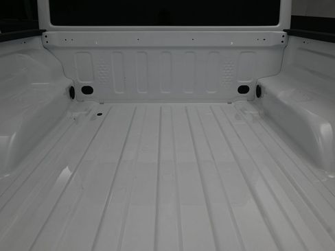 New 2026 Jeep Gladiator Sport AWD/4WD image 12