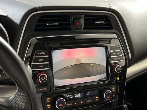 Used 2023 Nissan Maxima SV w/ Floor Mat Group image 17