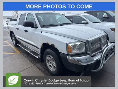 Used 2005 Dodge Dakota SLT