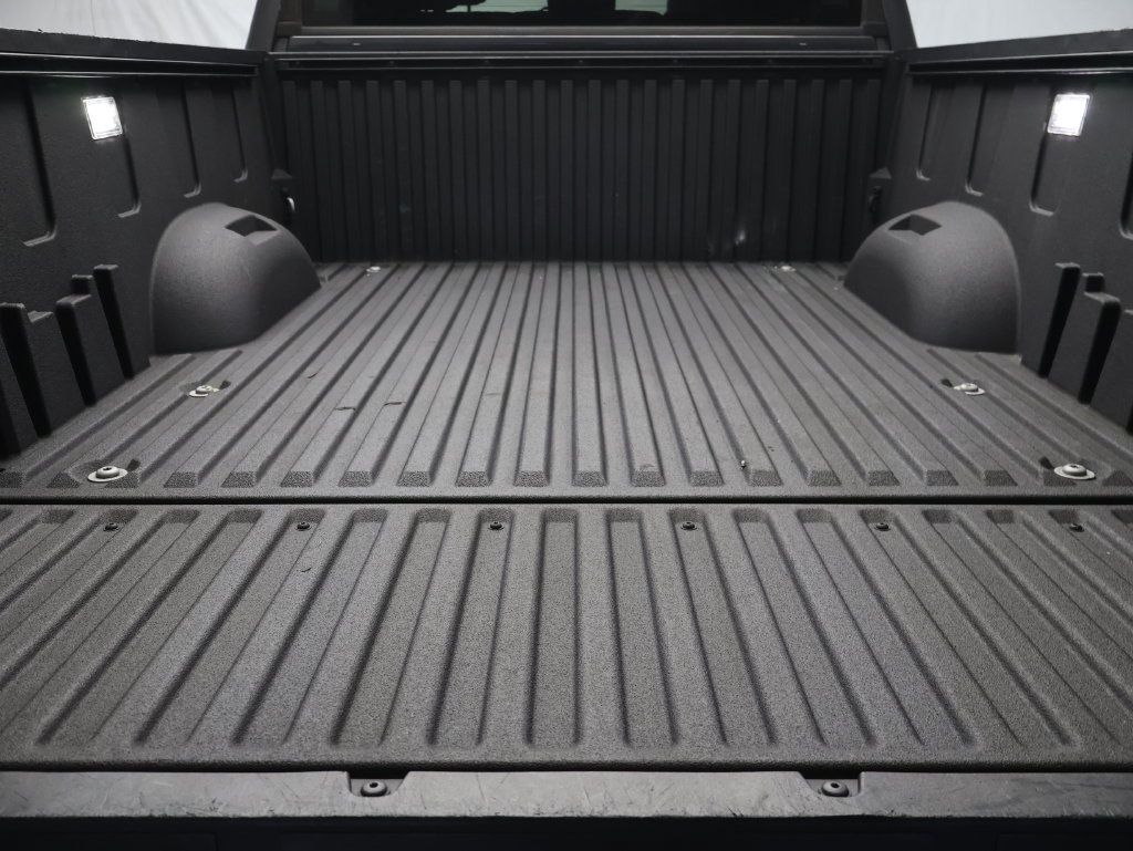 Used 2023 Toyota Tundra Limited AWD/4WD image 13