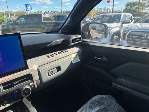 New 2026 Toyota Tacoma 4x4 Double Cab Hybrid image 33