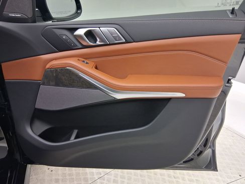 New 2026 BMW X7 xDrive40i w/ M Sport Package image 29