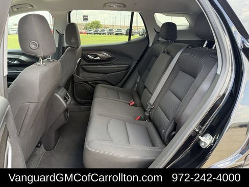 Used 2024 GMC Terrain SLE AWD/4WD image 28