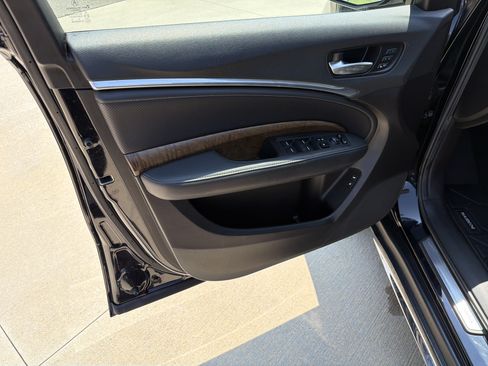 Used 2020 Acura MDX SH-AWD w/ Technology Package image 14