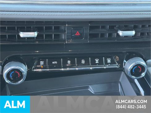 Used 2025 Chevrolet Tahoe LT AWD/4WD image 37