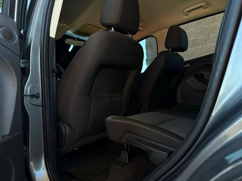 Used 2013 Ford Escape SE image 42