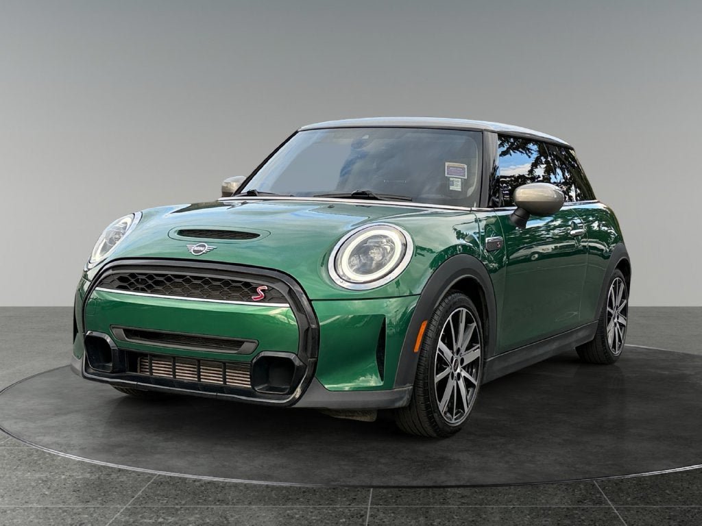 Used 2024 MINI Cooper S FWD image 3