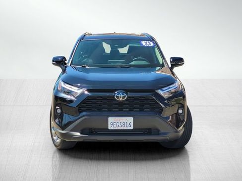 Used 2023 Toyota RAV4 XLE Premium FWD image 2