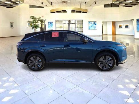Certified 2025 Nissan Murano SL w/ Cargo Package AWD/4WD image 5