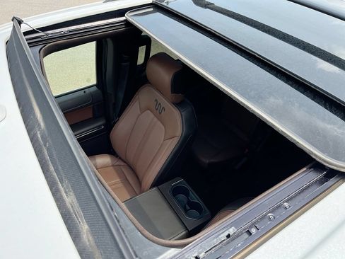 Used 2024 Ford Expedition King Ranch RWD image 23