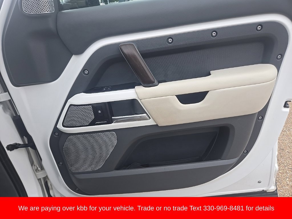 Used 2023 Land Rover Defender 130 First Edition AWD/4WD image 30