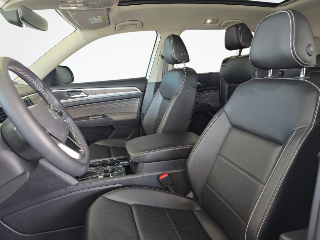 Used 2023 Volkswagen Atlas SEL AWD/4WD image 19