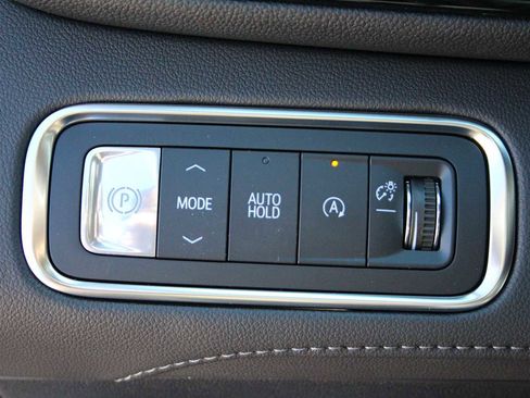 New 2026 Buick Enclave Preferred FWD image 32