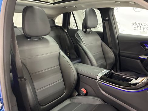 New 2026 Mercedes-Benz GLC 350e 4MATIC image 17