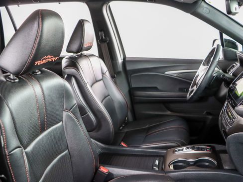 Used 2023 Honda Passport TrailSport image 27