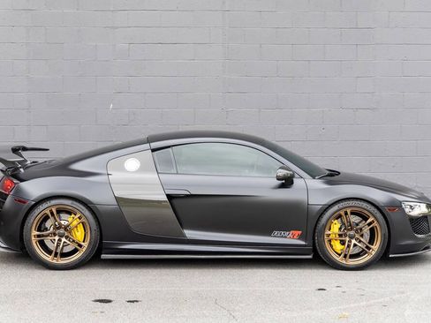 Used 2010 Audi R8 V10 image 11