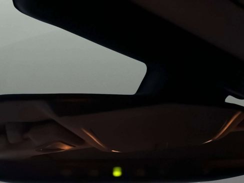 Used 2018 INFINITI Q50 Luxe w/ Sensory Package (Luxe) image 43