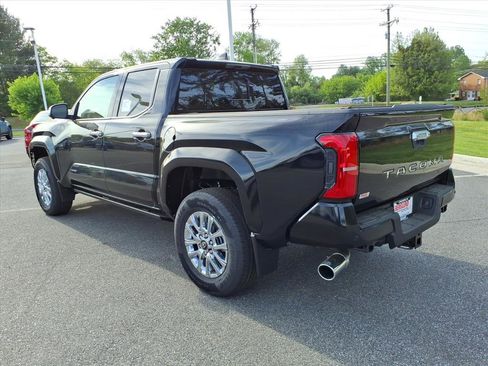 New 2026 Toyota Tacoma Limited AWD/4WD image 7