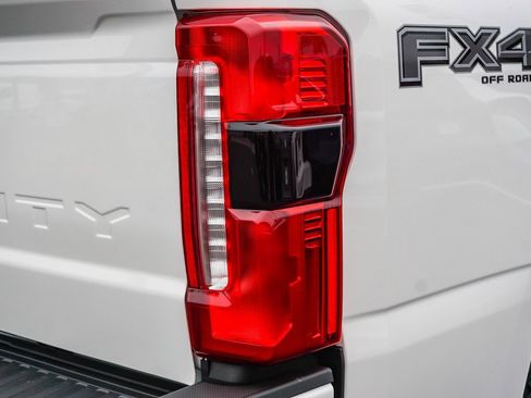 New 2025 Ford F250 Lariat w/ Lariat Ultimate Package image 9