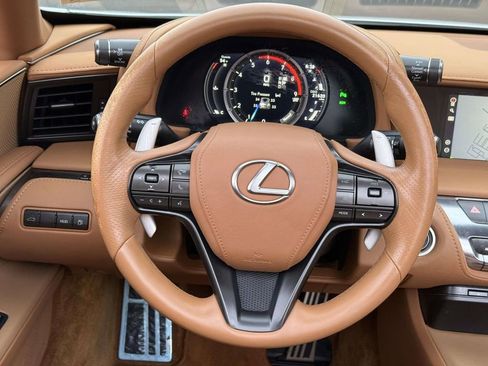 Used 2021 Lexus LC 500 Convertible w/ Touring Package image 10