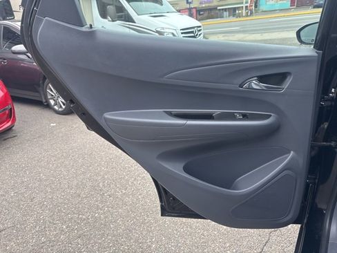 Used 2020 Chevrolet Bolt LT image 16