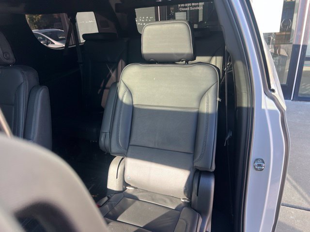Used 2021 GMC Yukon XL Denali w/ Denali Ultimate Package AWD/4WD image 27