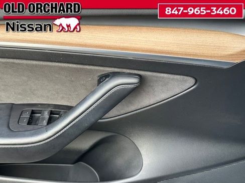 Used 2021 Tesla Model 3 Long Range image 9