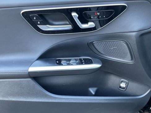 New 2026 Mercedes-Benz C 300 Sedan image 18