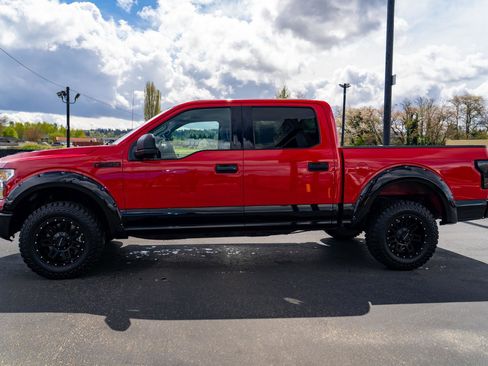 Used 2016 Ford F150 XLT image 13