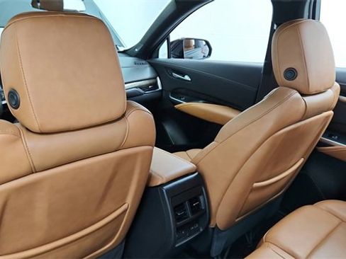 Certified 2023 Cadillac XT4 Sport image 19